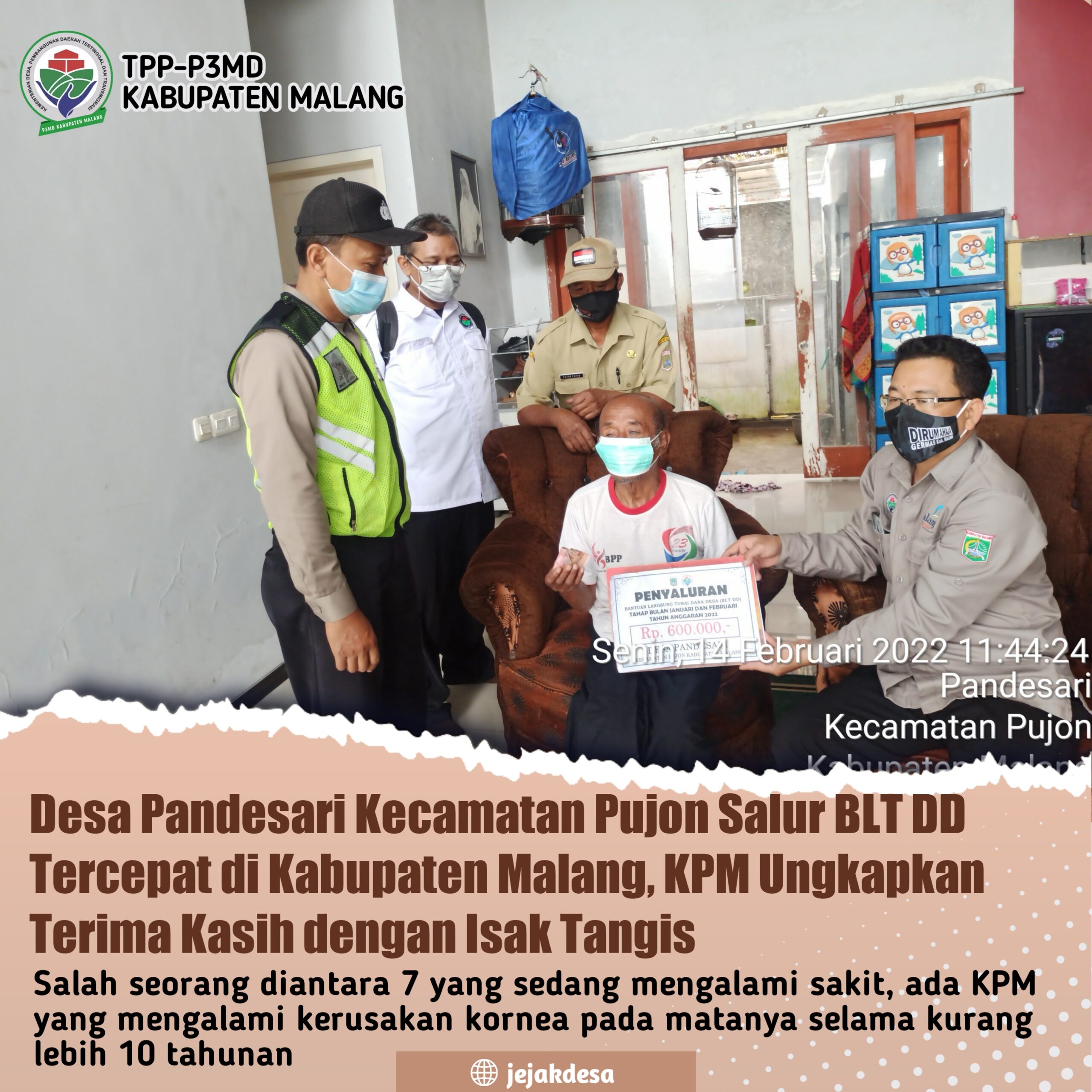 Desa Pandesari Kecamatan Pujon Salur BLT DD Tercepat di Kabupaten Malang, KPM Ungkapkan Terima Kasih dengan Isak Tangis