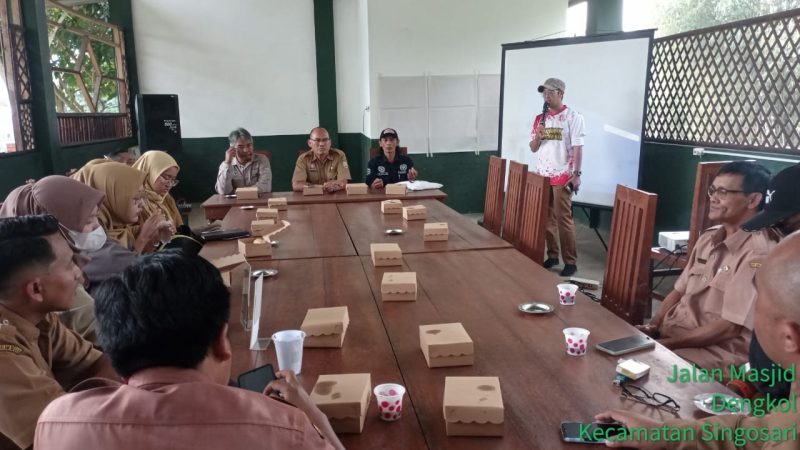 Hari Bakti Pendamping Desa, TPP Singosari Asistensi Forum Kaur Perencanaan Desa se-Kecamatan Singosari