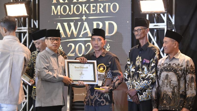 Mendes Yandri Apresiasi Gus Afif Sebagai Penggerak 12 Aksi Bangun Desa Berbasis Pesantren